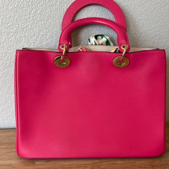 Dior Pink Satchel with Clutch and Crossbody Strap - Picture 4 of 15